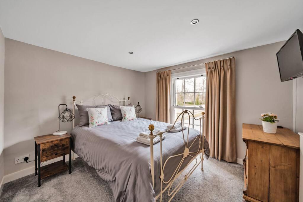 Fox Cottage, Within 5 Min Walk Of Bicester Village Екстериор снимка